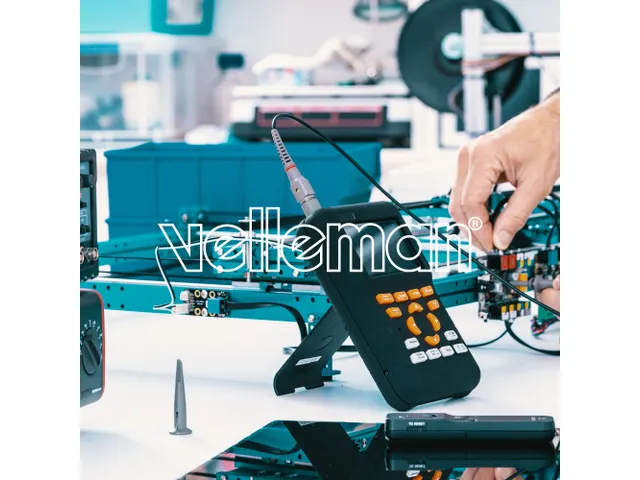 Vaste Schakelende Voeding 13.8 Vdc / 10 A