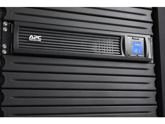 Smart-UPS SMC - Onduleur line-interactive - 230V - 1000VA - Rack - Sma