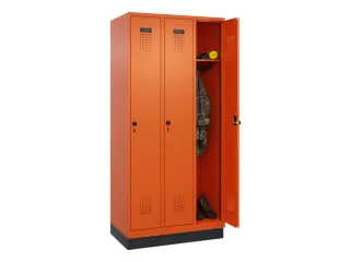 locker,HxBxD 1950x900x500mm,3vak,vak B 300mm,draaigrendel,sokkel - 1