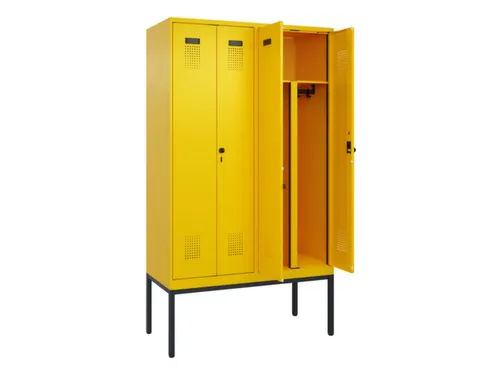 PBM-locker,HxBxD 2120x1200x500mm,4vak,vak B 300mm,draaigrendel