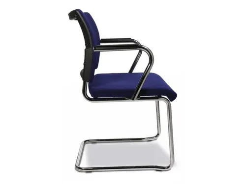 Bezoekersstoel Armleuningen Blauw Stof Zitting 450x480mm Sledeframe