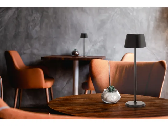 Lampe de table Securit Georgina LED rechargeable dimmable USB noir