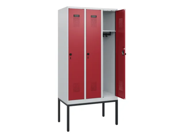 schoollocker,HxBxD 1950x900x500mm,3vak,vak B 300mm,draaigrendel
