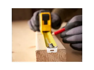 Tylon Rolmeter 25mm x 8m Met Broekklem - 10