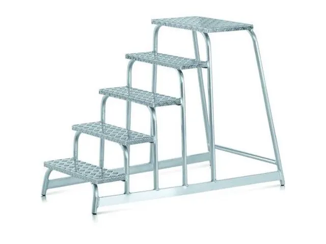 machine-opstapje bordes H 800mm 4treden aluminium