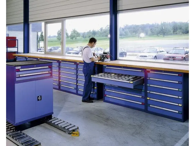 ladekast,HxBxD 800x605x695mm,6lade(n),cil.-slot,RAL7035,front RAL7035