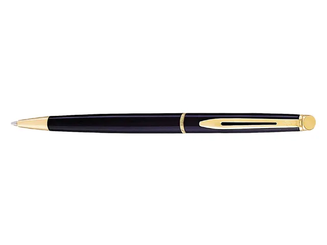 Balpen Waterman Hemisphere Black lacquer GT Medium Blauwe inkt
