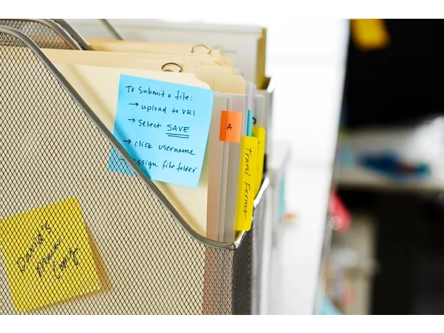 Bloc-mémos Post-it 2028B cube 76x76mm bleu 450 feuillets