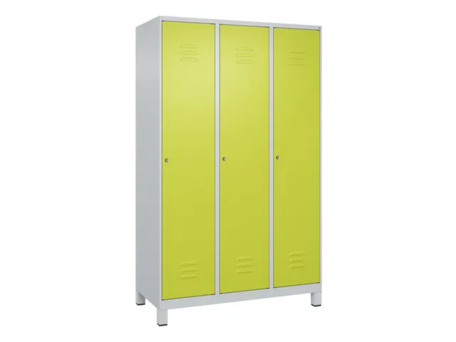 locker,HxBxD 1950x1200x500mm,3vak,vak B 400mm,cil.-slot,voeten
