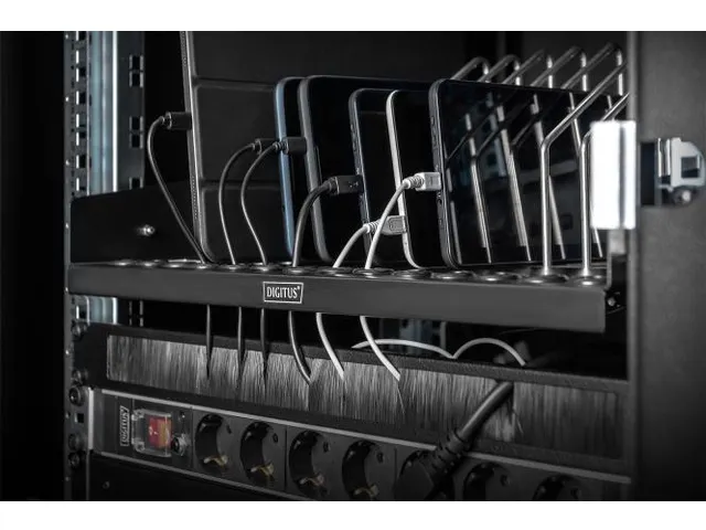 Uittrekbare plank voor tablets, laptops, smartph. 175x483x340mm zwart