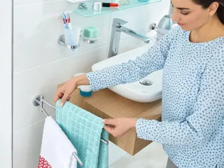 Handdoekhouder Tesa Smooz 40317 Chroom zelfklevend met 2 armen - 8
