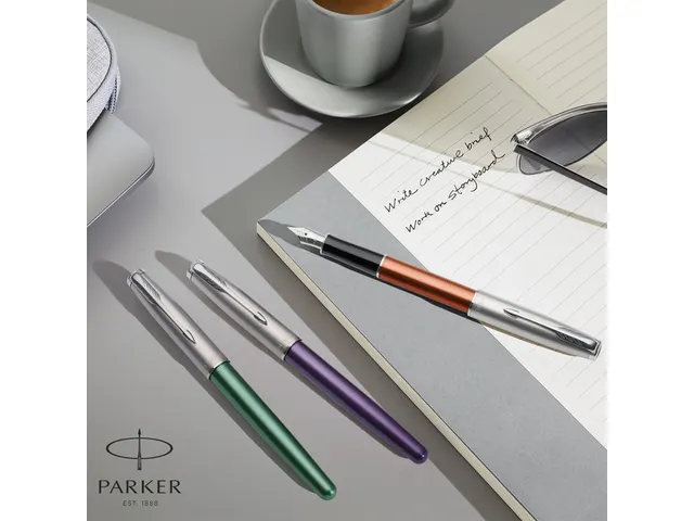 Vulpen Parker Sonnet Essential violet lacquer CT fijn