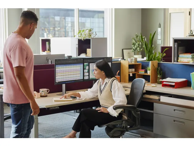 HP Serie 7 Pro 24 inch WUXGA USB-C Monitor 724pu