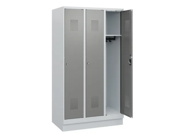 schoollocker,HxBxD 1630x900x500mm,3vak,vak B 300mm,cil.-slot,sokkel