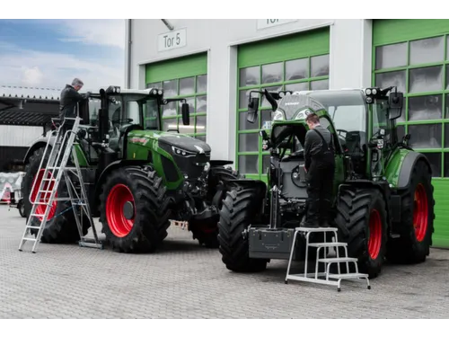 verrijdbare treden-platformladder eenzijdig 7treden stand H 1 65m