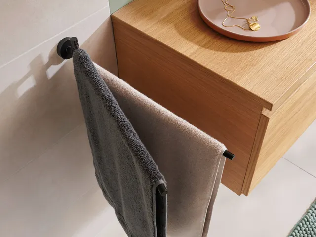 Handdoekhouder Tesa Moon 40562 Zwart zelfklevend met 2 armen