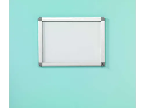 Recto Buitenvitrine 12xA4 vleugeldeur