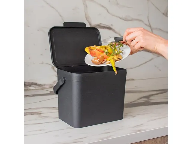 Bonton Mini afvalemmer GFT 5 liter zwart