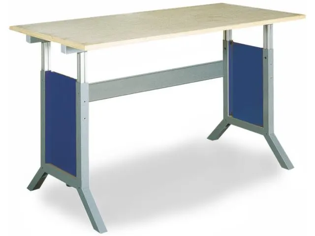 montagetafel,HxBxD 735-1100x1500x750mm,blad multiplex,RAL7035/RAL5013