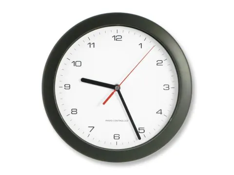 Radiowandklok Ø 25 cm Met Cijferaanduiding