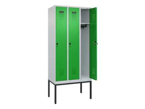 locker,HxBxD 2120x900x500mm,3vak,vak B 300mm,draaigrendel