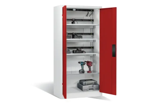 acculaadkast 1950x930x500mm 15stekkerdozen 230V ventilator fr. RAL3003
