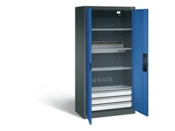 acculaadkast 1950x930x500mm 5stekkerdozen 230V cil.-slot front RAL5010