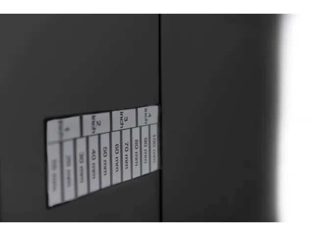 Patchhouder 8U wandmontage 372x505x250mm Stapelbaar Zwart