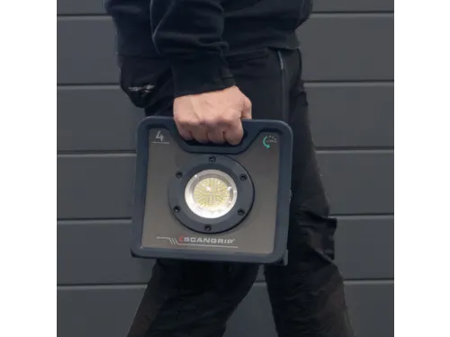 industrielamp,behuizing gegoten aluminium,COB-led,3000lumen,draaggreep