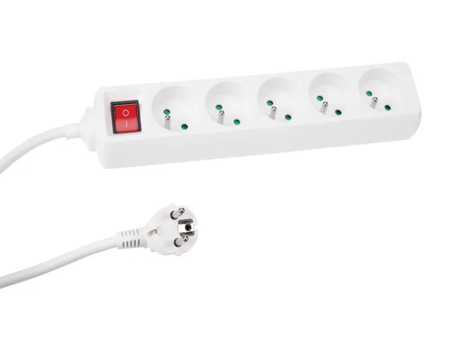 Multiprise 5 Prises Avec Interrupteur - câble DE 1,5m - Blanche - PR