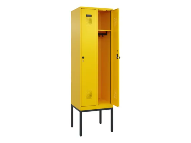 locker,HxBxD 2120x600x500mm,2vak,vak B 300mm,draaigrendel