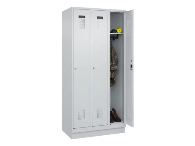 locker,HxBxD 1950x900x500mm,3vak,vak B 300mm,cil.-slot,sokkel