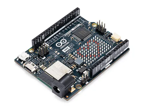 Arduino Uno R4 Wifi