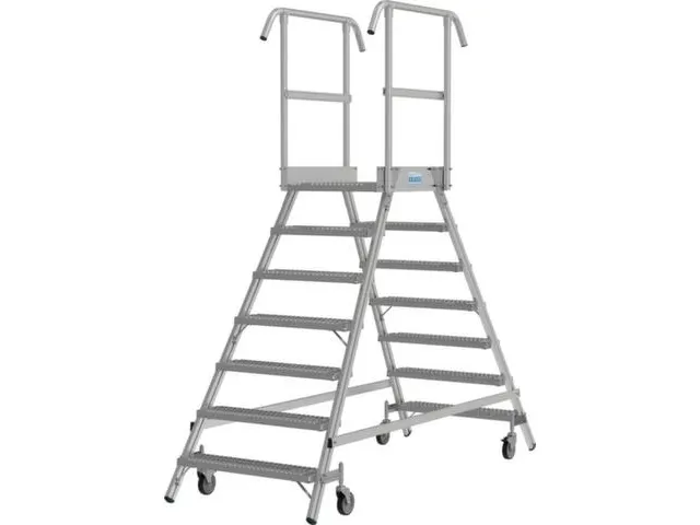 escalier mobile,roulant,estrade H 1,7m,2x7marches a. revêtement R13