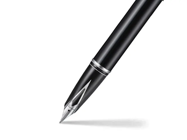 Vulpen Sheaffer Legacy 9064 black, chrome plated trims, broad
