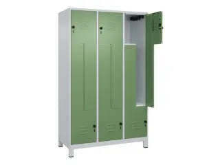 Z-garderobekast,HxBxD 1950x1200x500mm,vak B 200/400mm,draaigrendel - 2
