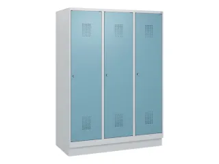 schoollocker,HxBxD 1630x1200x500mm,3vak,vak B 400mm,cil.-slot,sokkel - 2