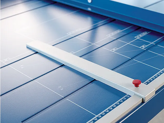 Snijmachine A1 Dahle 585 110cm Met onderstel en voetpedaal