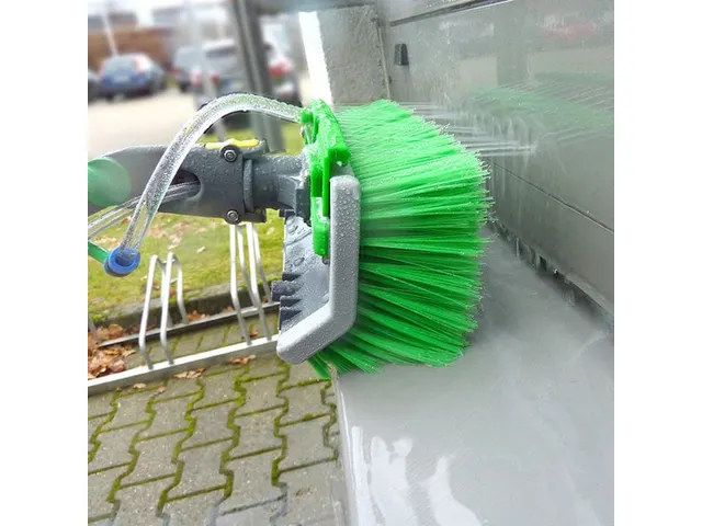 Brosse d'angle Unger nLite complète poils fendus