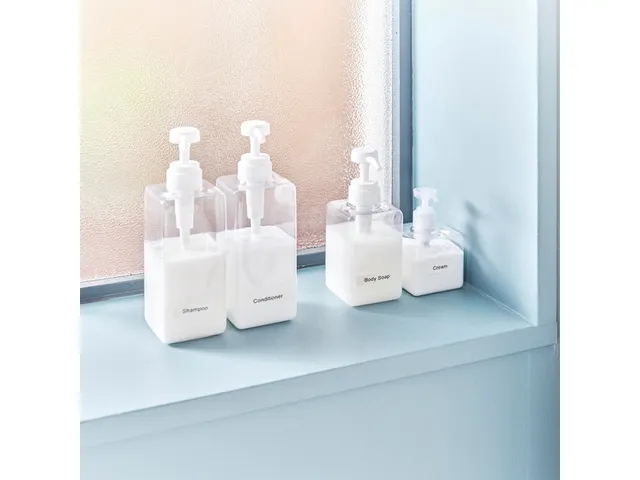 Labeltape Dymo LabelManager D1 polyester 12mm zwart op wit 10 stuks