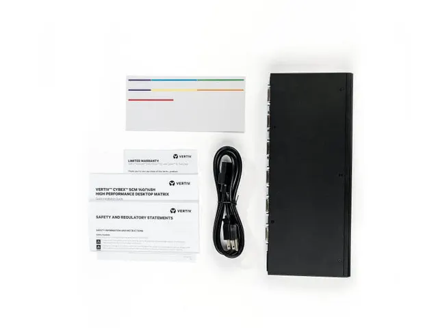 Vertiv SCM145DPH-400, 3840 x 2160 Pixels, 4K Ultra HD, Zwart