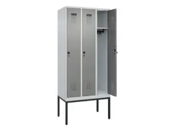 locker,HxBxD 2120x900x500mm,3vak,vak B 300mm,draaigrendel