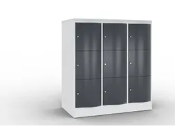lockerkast 1255x1150x640mm 3x3 vakken RAL7035 front RAL7021 sokkel