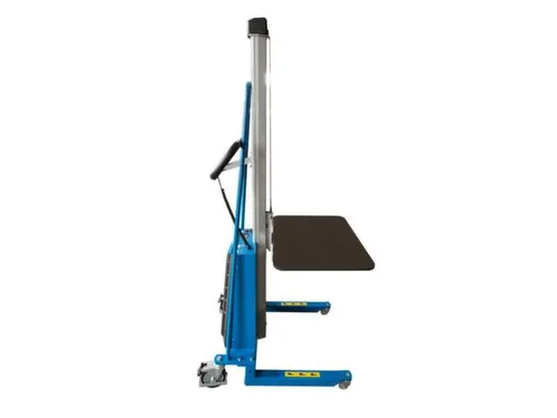 elektrische materiaalheffer,draagverm. 150kg,platform LxB 600x470mm