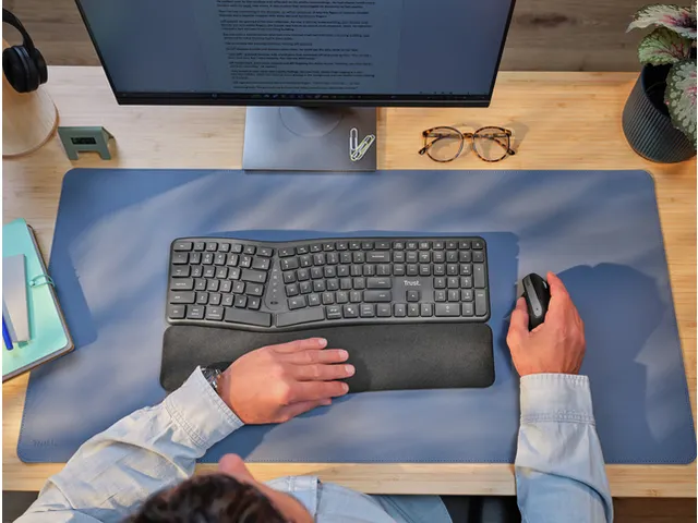 Trust Keyra Draadloos Ergonomisch Toetsenbord Zwart QWERTY US