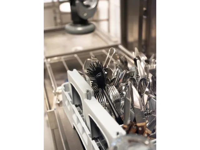 Vikan Hygiene afwasborstel met schraprand medium vezels 280mm zwart