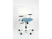 Bureaustoel Linea Tekna White 01 l.blauw/wit met 3D armleuning
