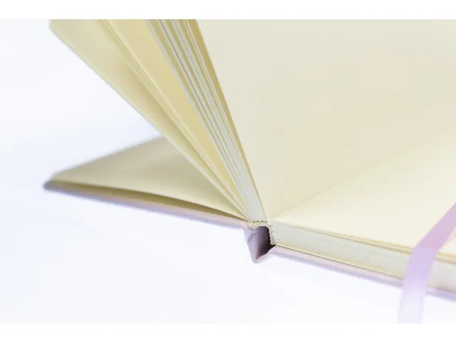 Schetsboek Kangaro A6 violet PU hardcover 80 blad 140 grams roomwit pa