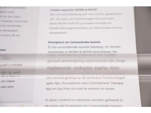 BNECR Bakker Elkhuizen ComfortRead Leesliniaal loep transparant