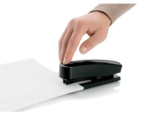 agrafeuse Re+New B2, noir